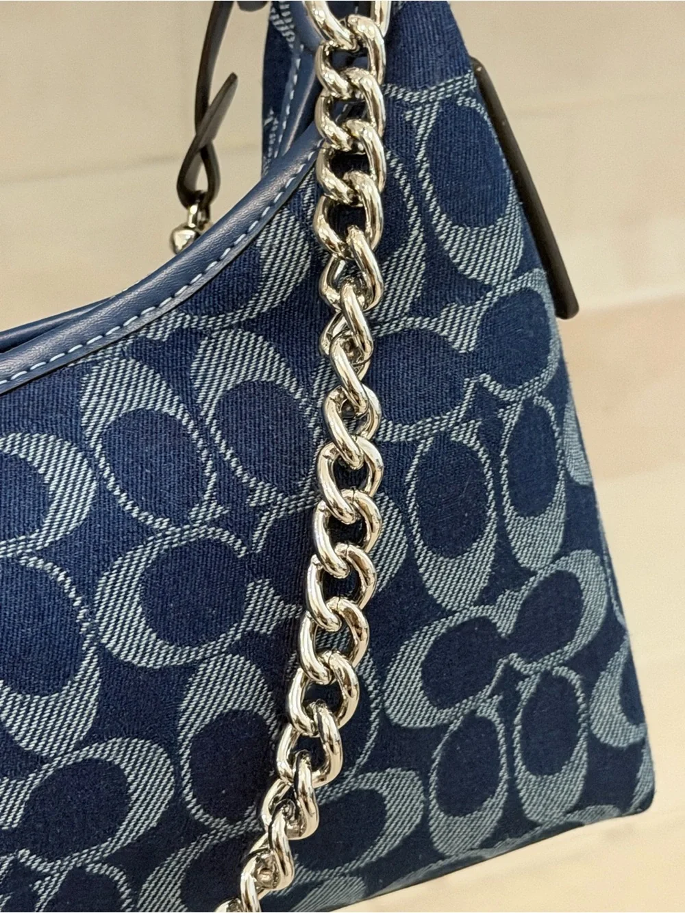 Coach Signature Juliet 25 Chain Shoulder Bag